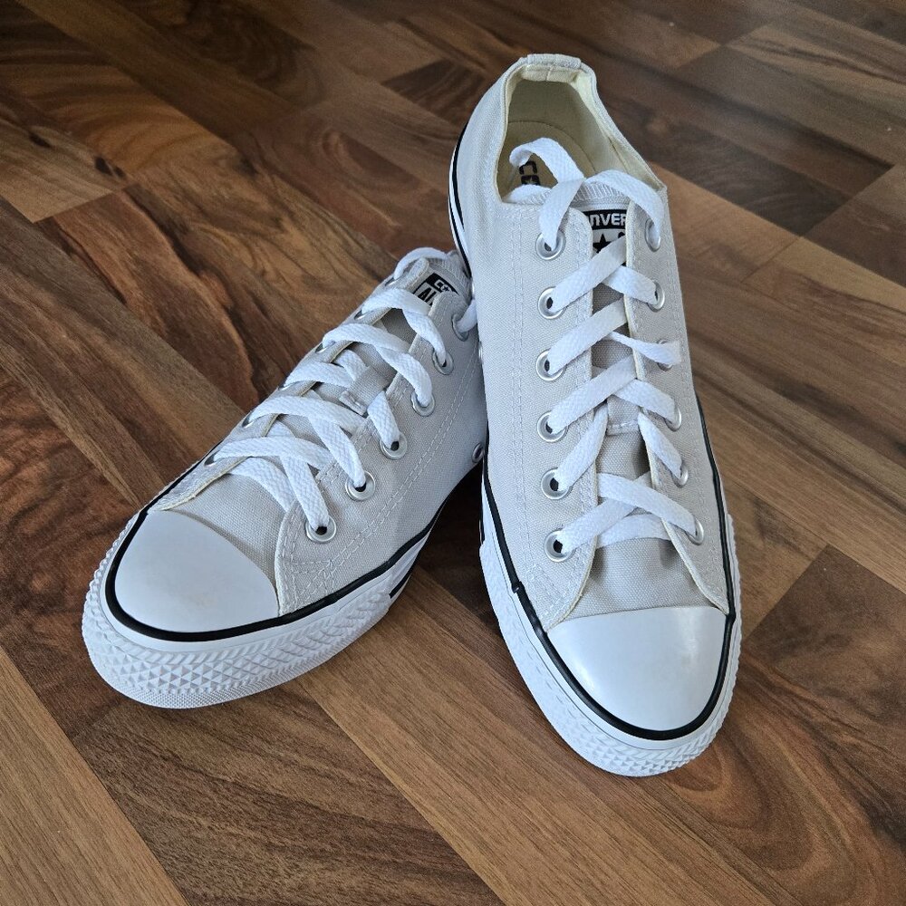 Converse light grey sneakers